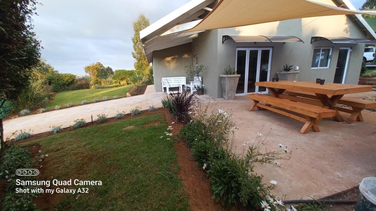 Sirimiri Cottage Dullstroom Eksteriør bilde
