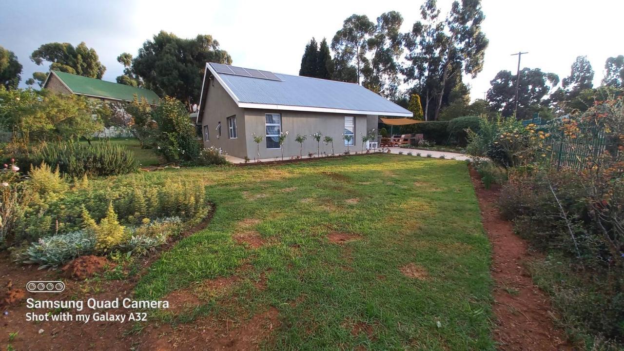 Sirimiri Cottage Dullstroom Eksteriør bilde